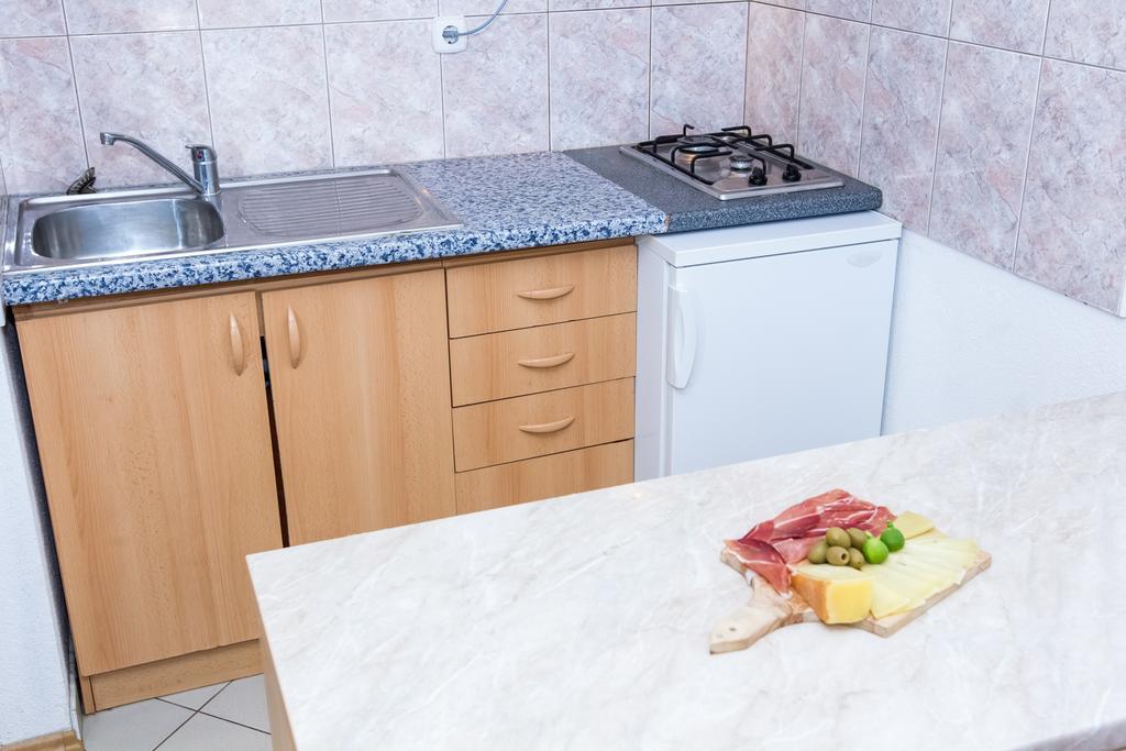 Apartments Toro Pag Town Εξωτερικό φωτογραφία